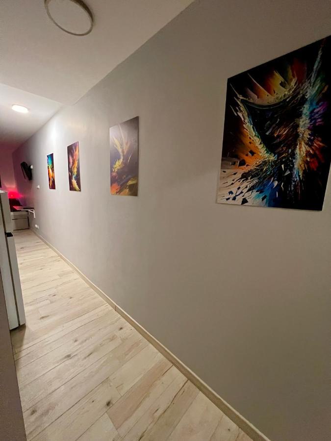 Apartamenty Koktajlove 凯尔采 外观 照片