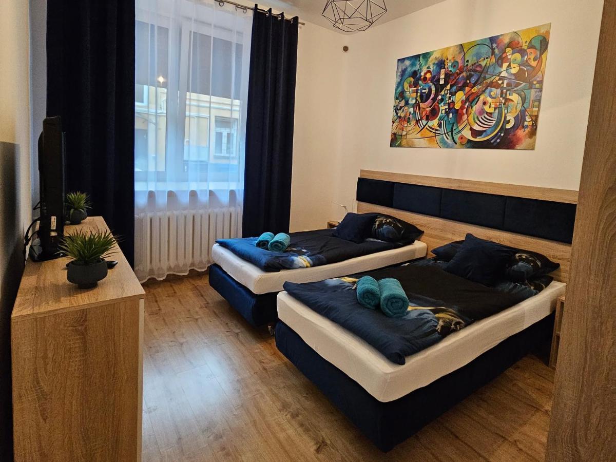 Apartamenty Koktajlove 凯尔采 外观 照片